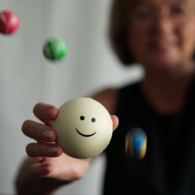 Elke Hanhus-Kurras, Business Trainerin, Psychologische Beraterin, Systemischer Coach, Lebensbalance Elke Hanhus-Kurras, Business Trainerin, Psychologische Beraterin, Systemischer Coach, Lebensbalance