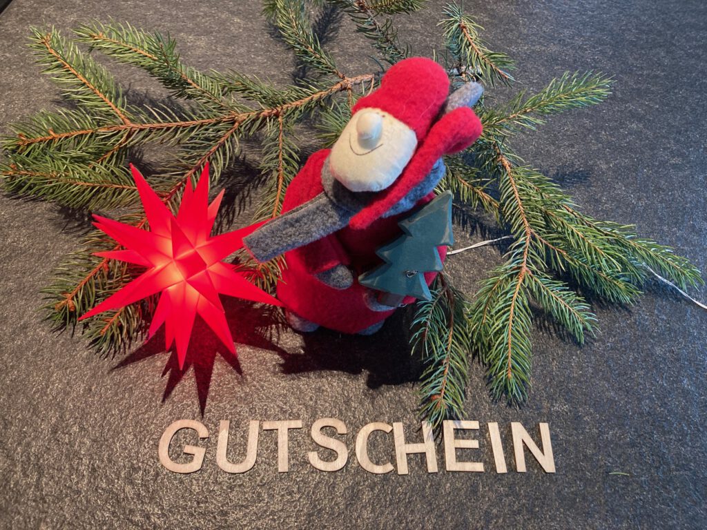 Gutschein zu Weihnachten Gutschein zu Weihnachten