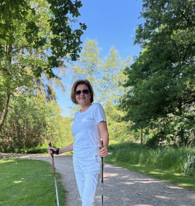 Elke Hanhus-Kurras, Business Trainerin, Psychologische Beraterin, Systemischer Coach, Lebensbalance Elke Hanhus-Kurras, Business Trainerin, Psychologische Beraterin, Systemischer Coach, Lebensbalance